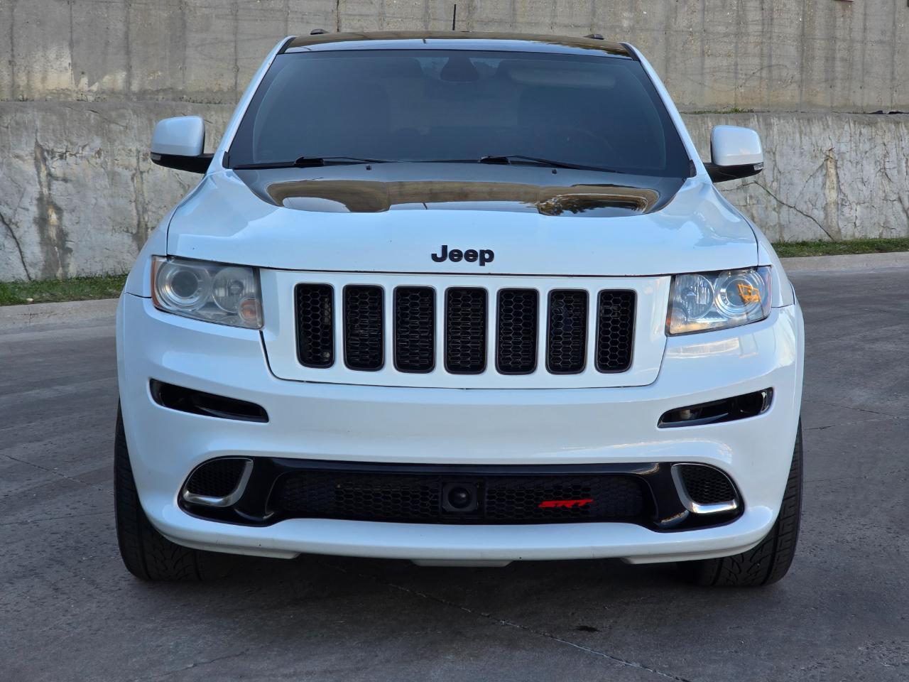 Jeep Grand Cherokee 4WD 4dr SRT8 Alpine 2013