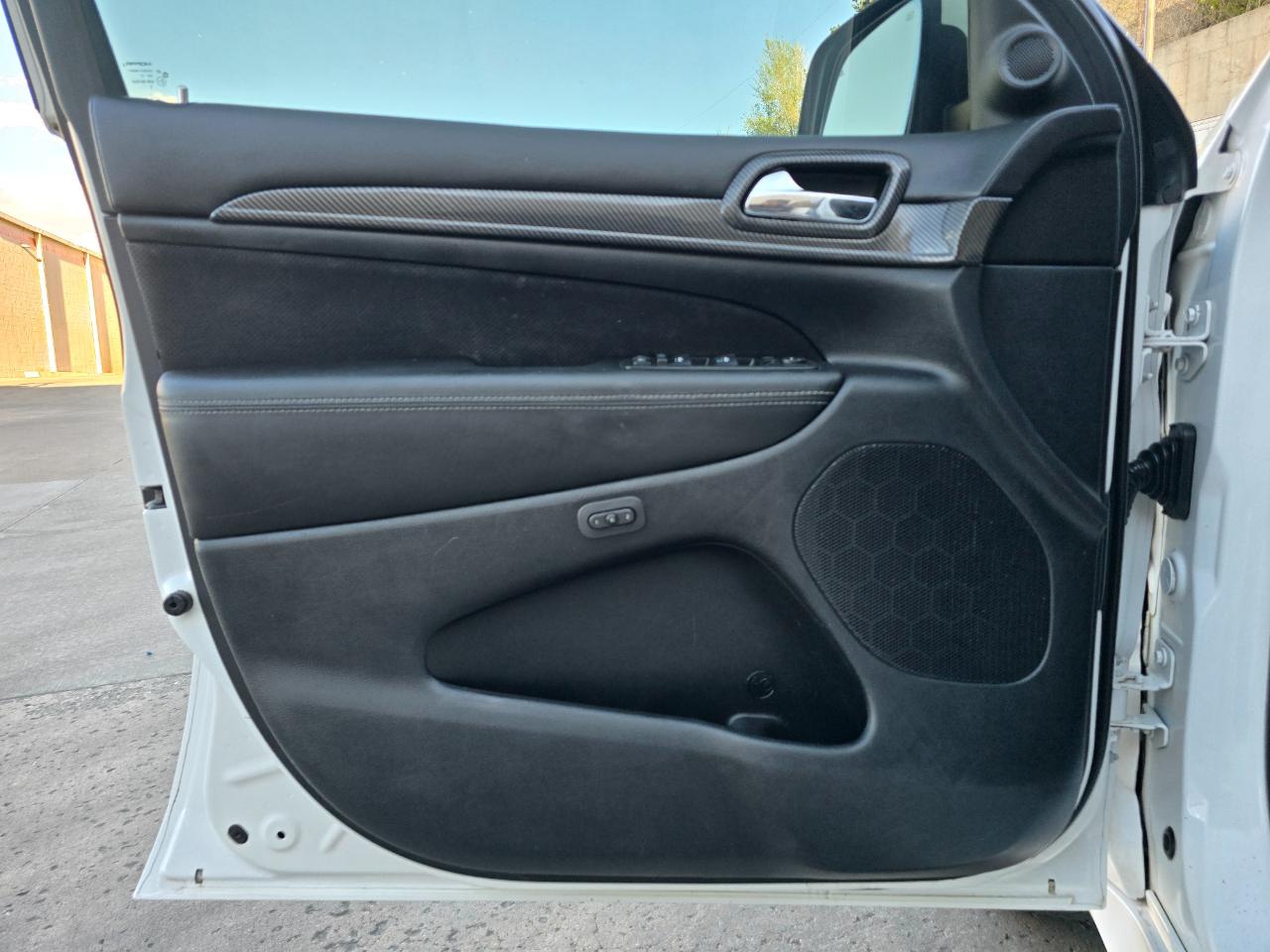 Jeep Grand Cherokee 4WD 4dr SRT8 Alpine 2013