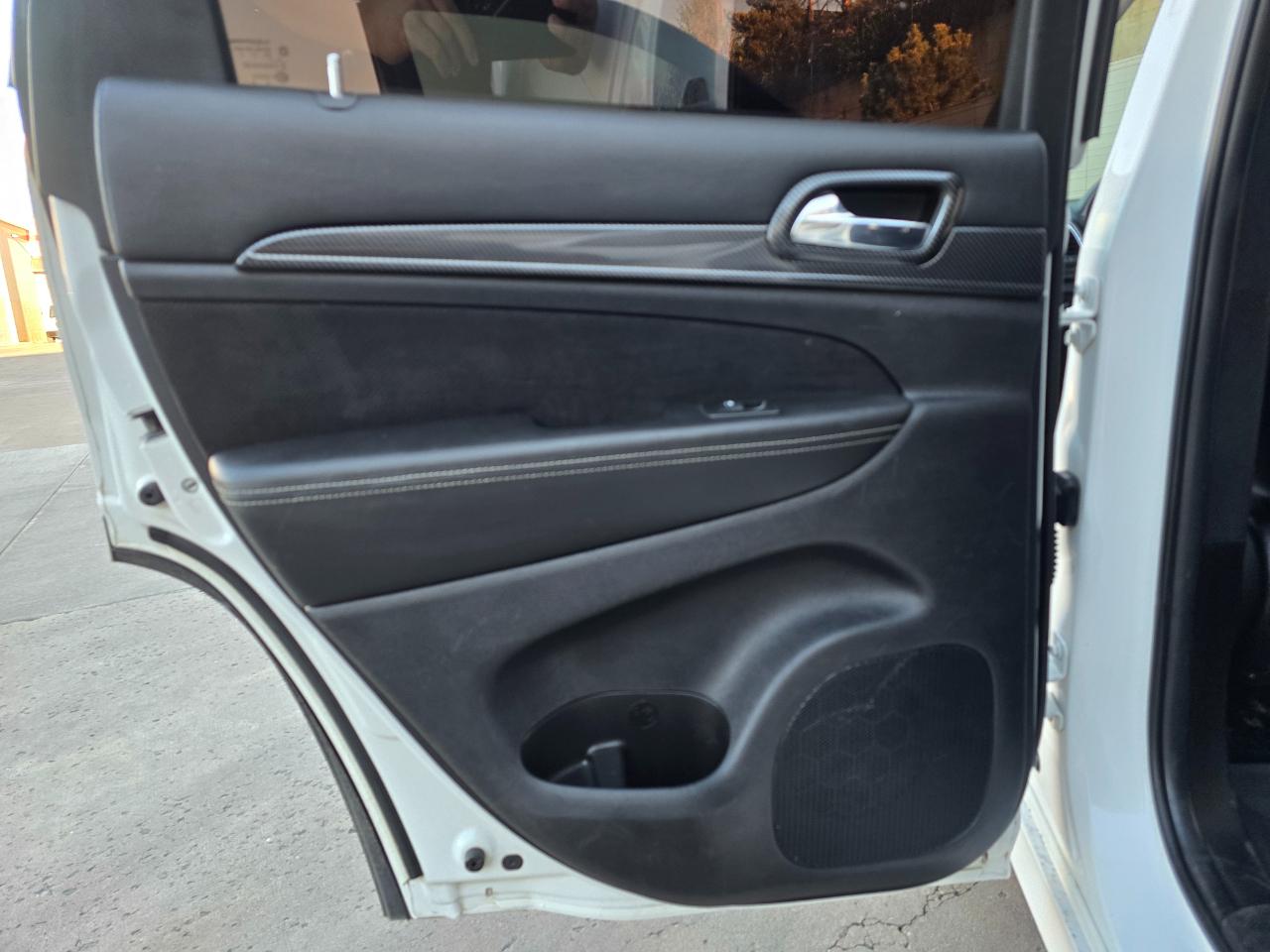 Jeep Grand Cherokee 4WD 4dr SRT8 Alpine 2013