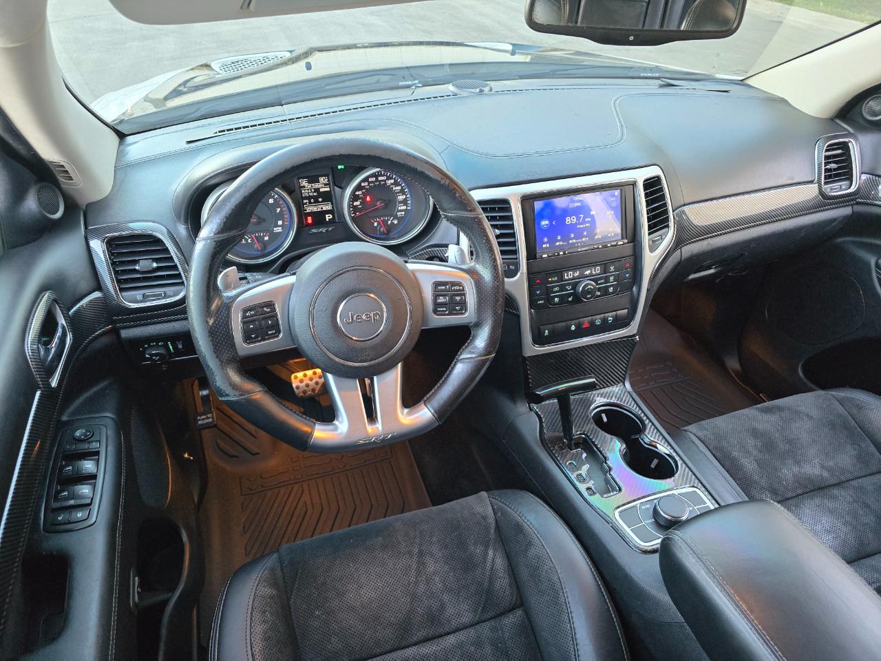 Jeep Grand Cherokee 4WD 4dr SRT8 Alpine 2013