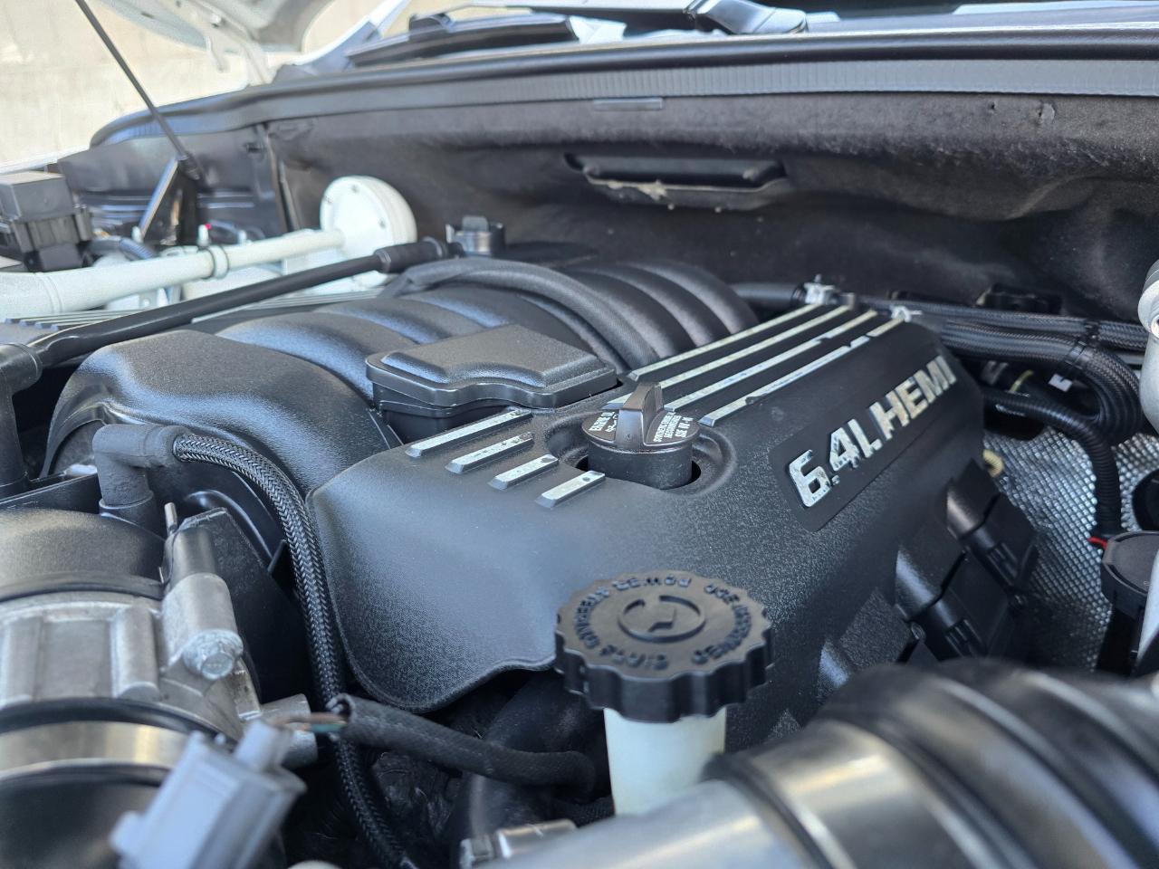 Jeep Grand Cherokee 4WD 4dr SRT8 Alpine 2013