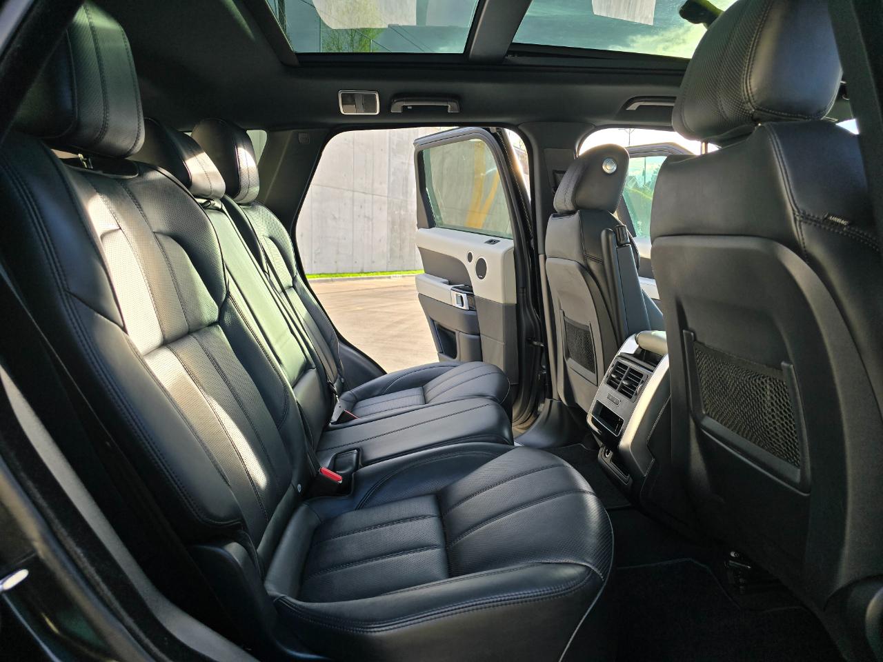 Land Rover Range Rover Sport 4WD 4dr HSE 2014