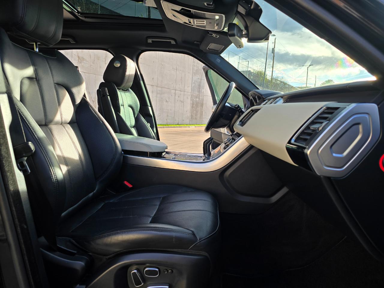 Land Rover Range Rover Sport 4WD 4dr HSE 2014