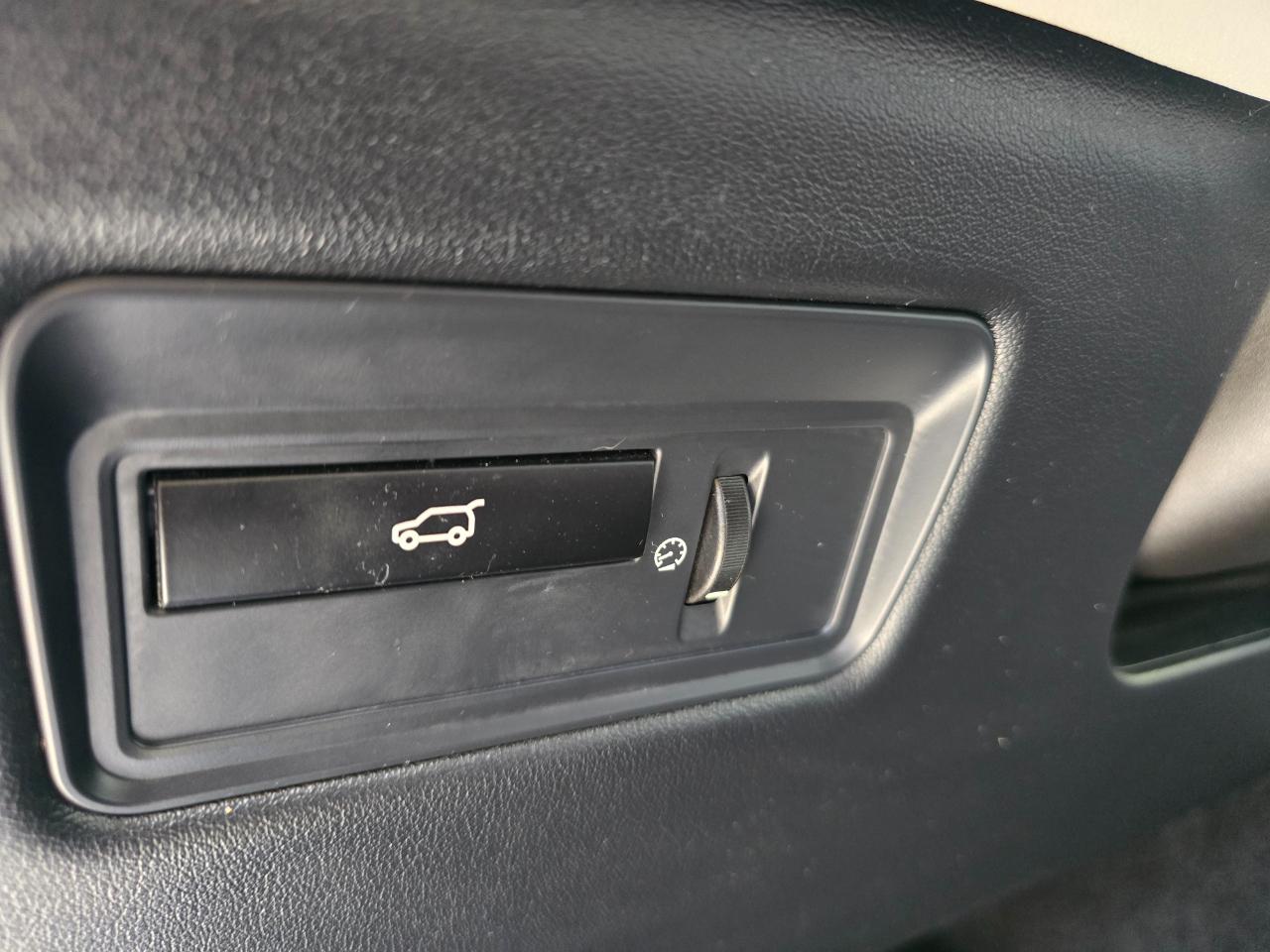 Land Rover Range Rover Sport 4WD 4dr HSE 2014