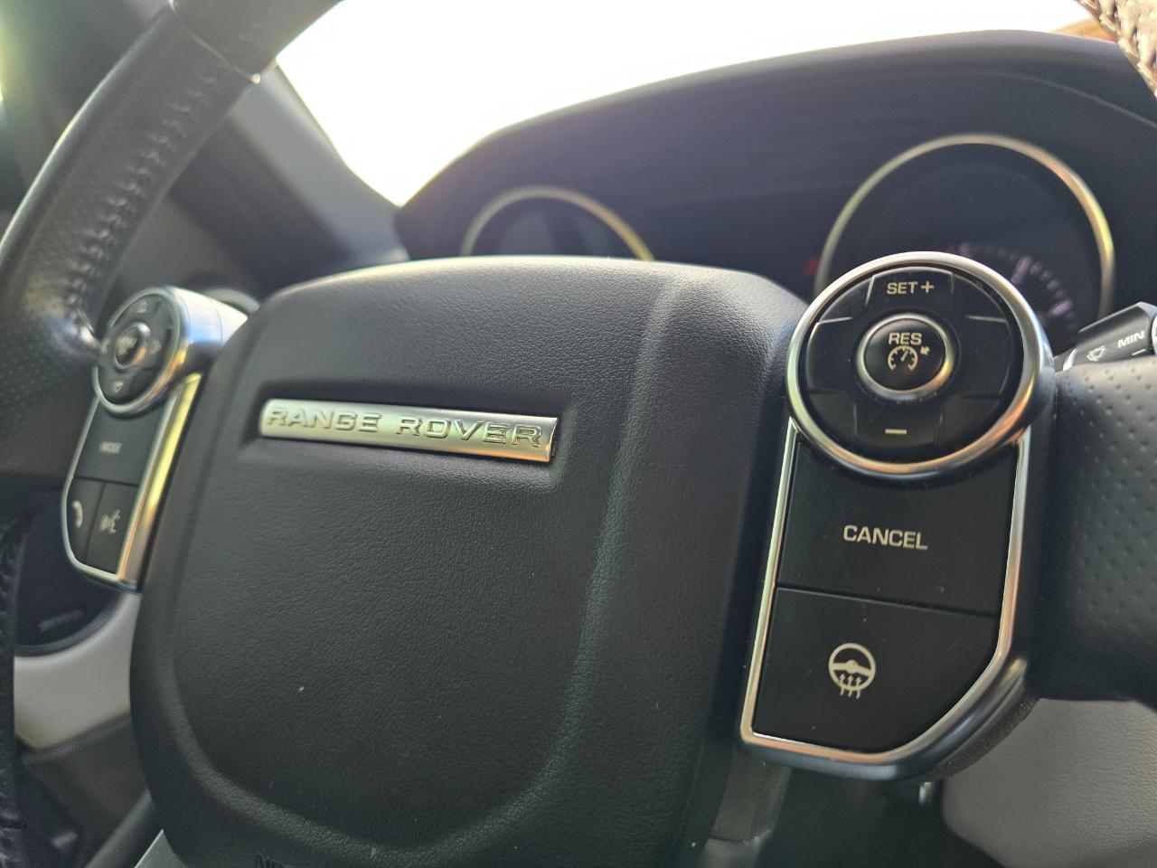 Land Rover Range Rover Sport 4WD 4dr HSE 2014