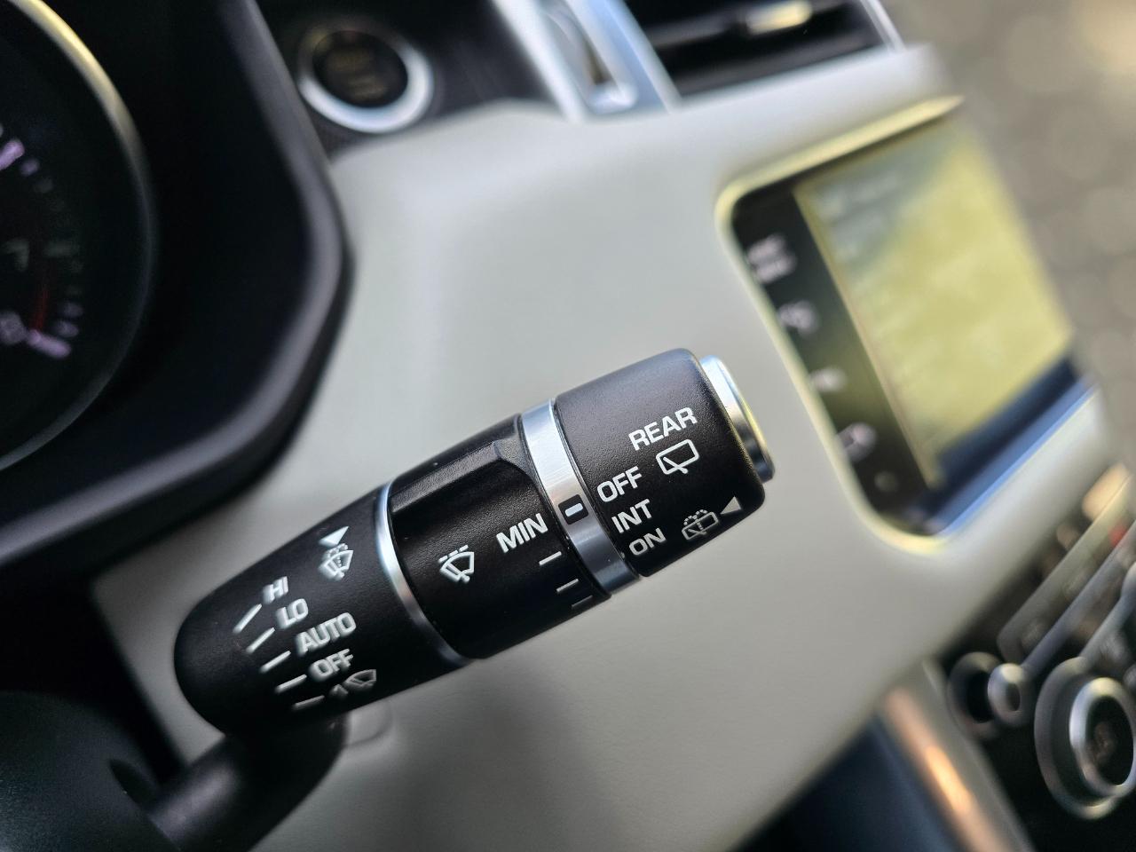 Land Rover Range Rover Sport 4WD 4dr HSE 2014