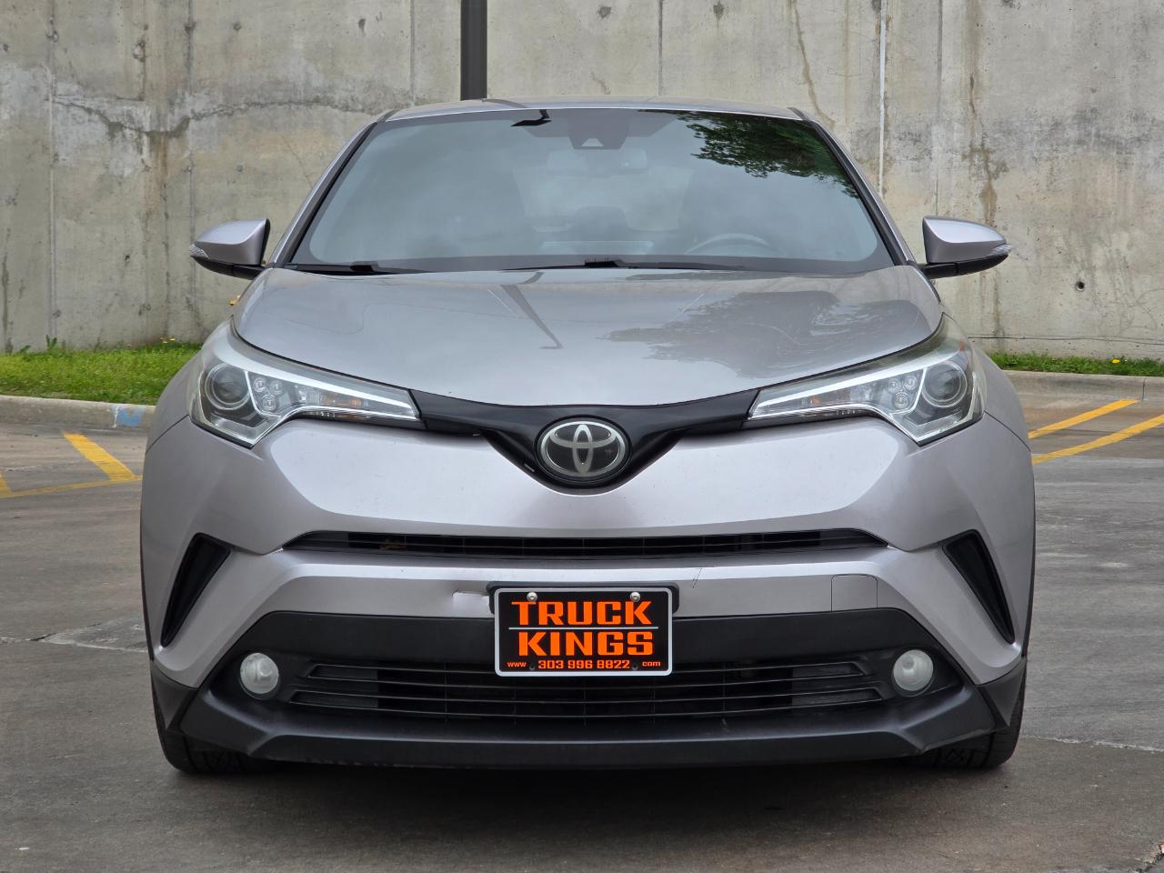 Toyota C-HR XLE FWD (Natl) 2018