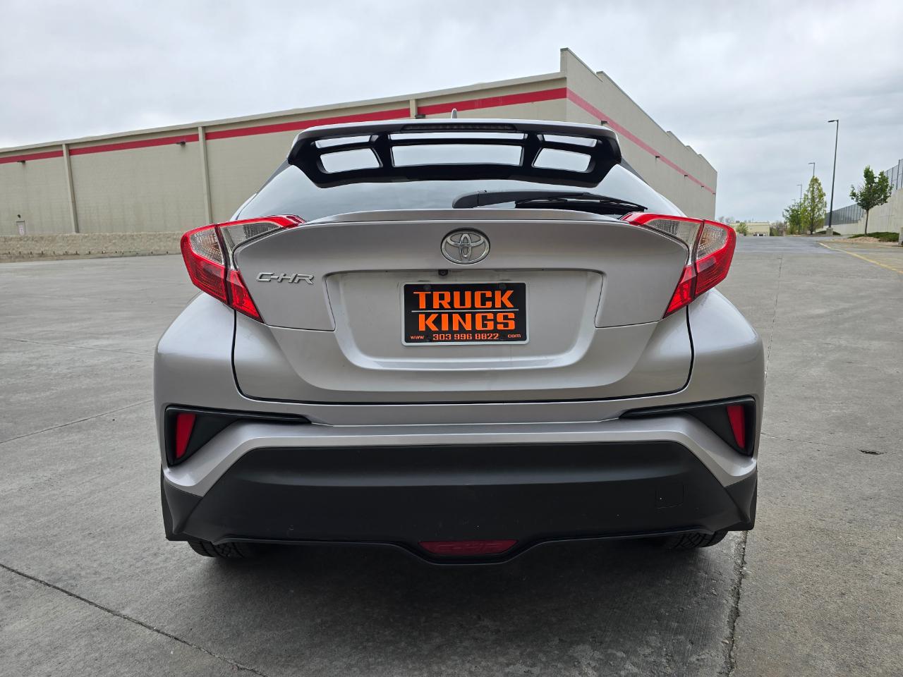 Toyota C-HR XLE FWD (Natl) 2018