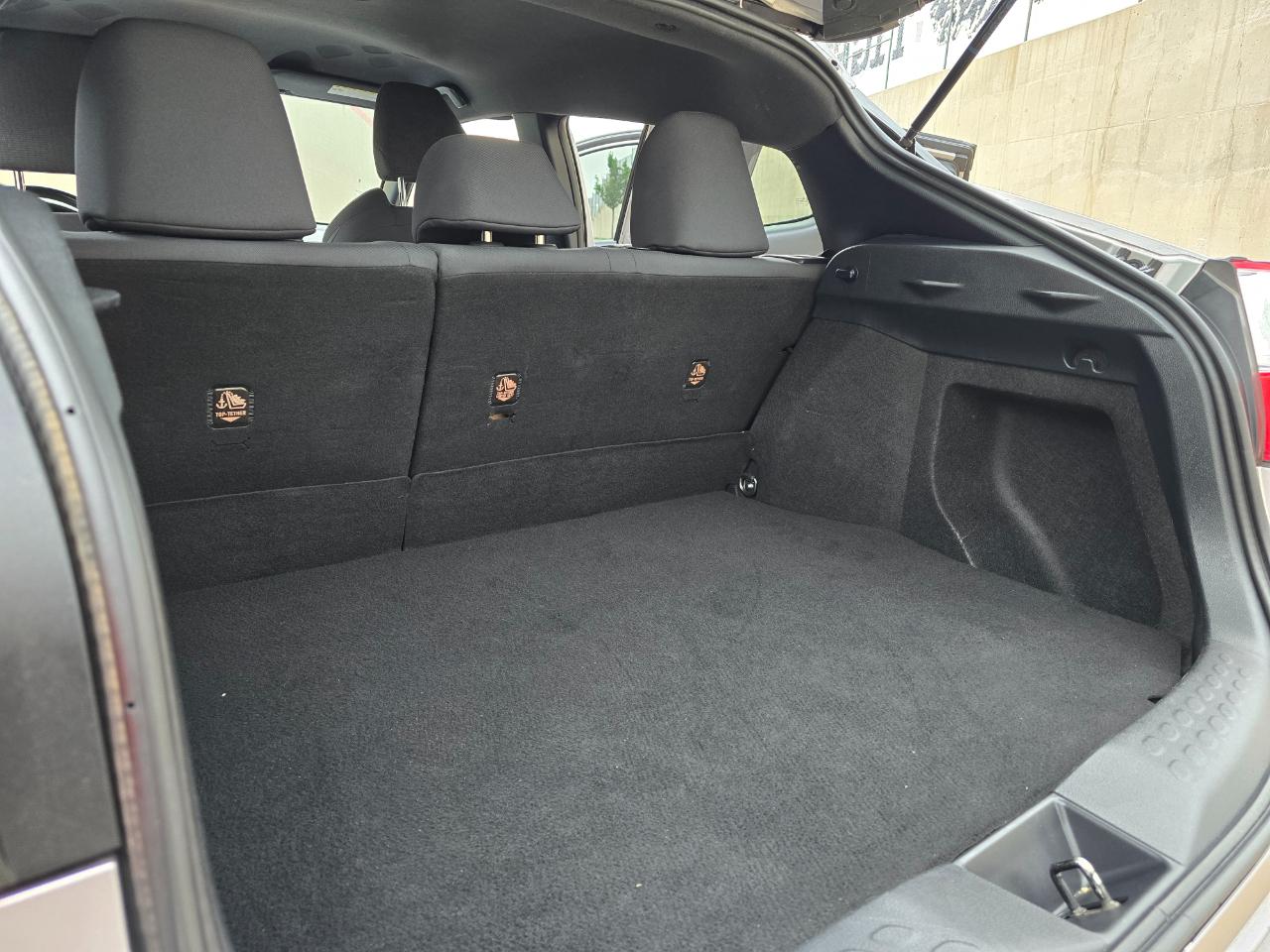 Toyota C-HR XLE FWD (Natl) 2018