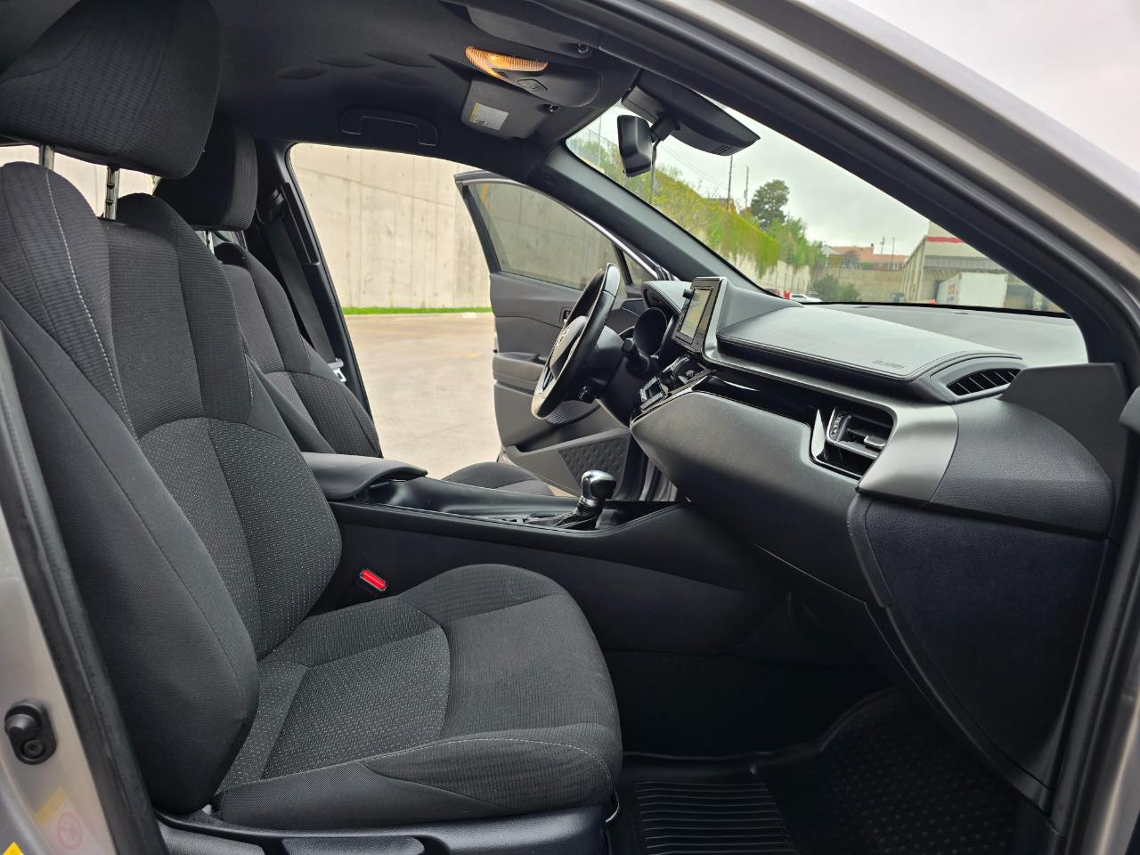 Toyota C-HR XLE FWD (Natl) 2018