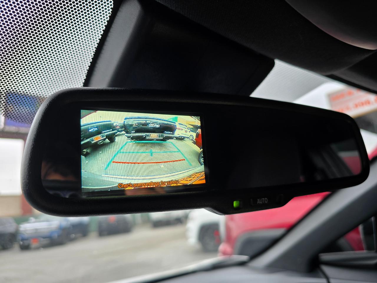 Toyota C-HR XLE FWD (Natl) 2018