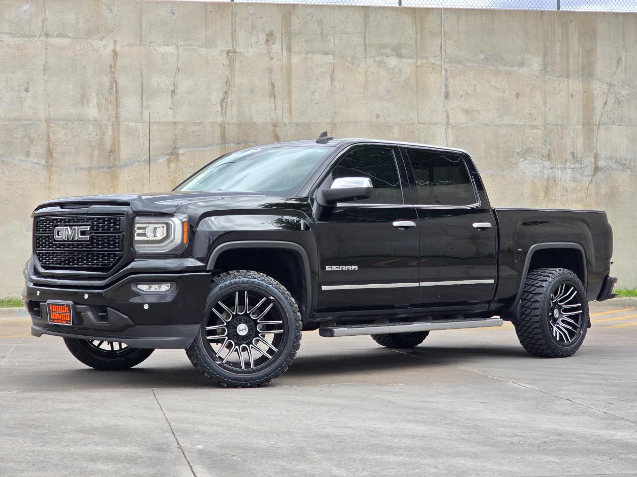 GMC Sierra 1500 4WD Crew Cab 143.5" SLT 2017