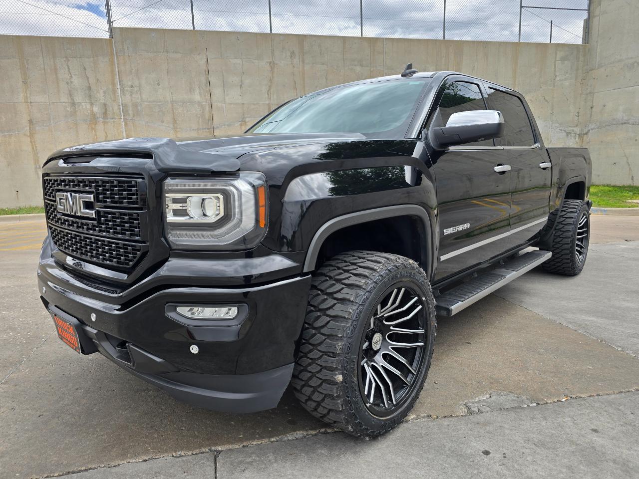 GMC Sierra 1500 4WD Crew Cab 143.5" SLT 2017