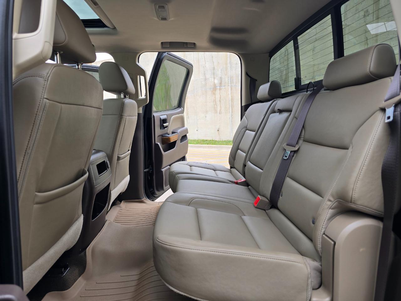 GMC Sierra 1500 4WD Crew Cab 143.5" SLT 2017