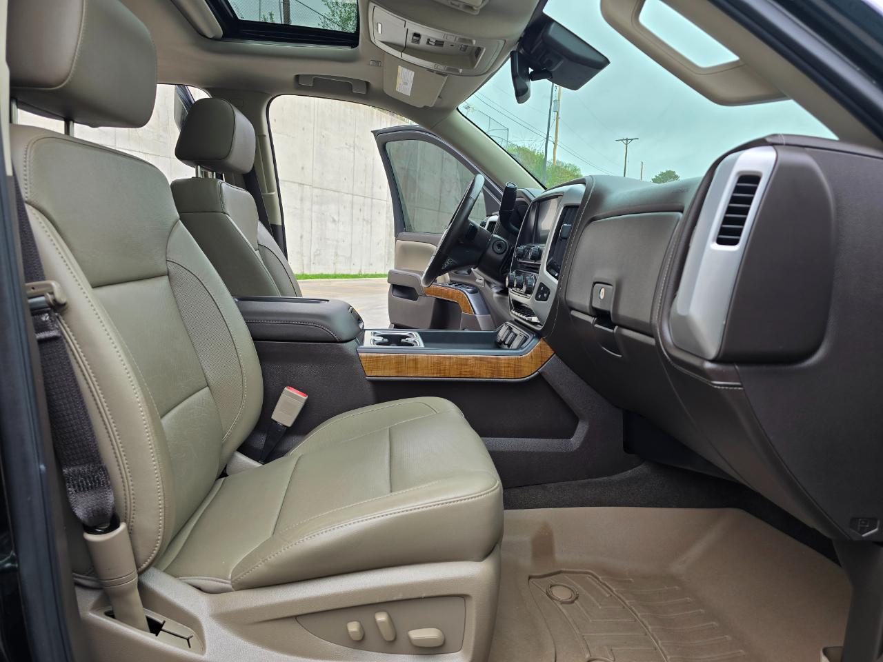 GMC Sierra 1500 4WD Crew Cab 143.5" SLT 2017