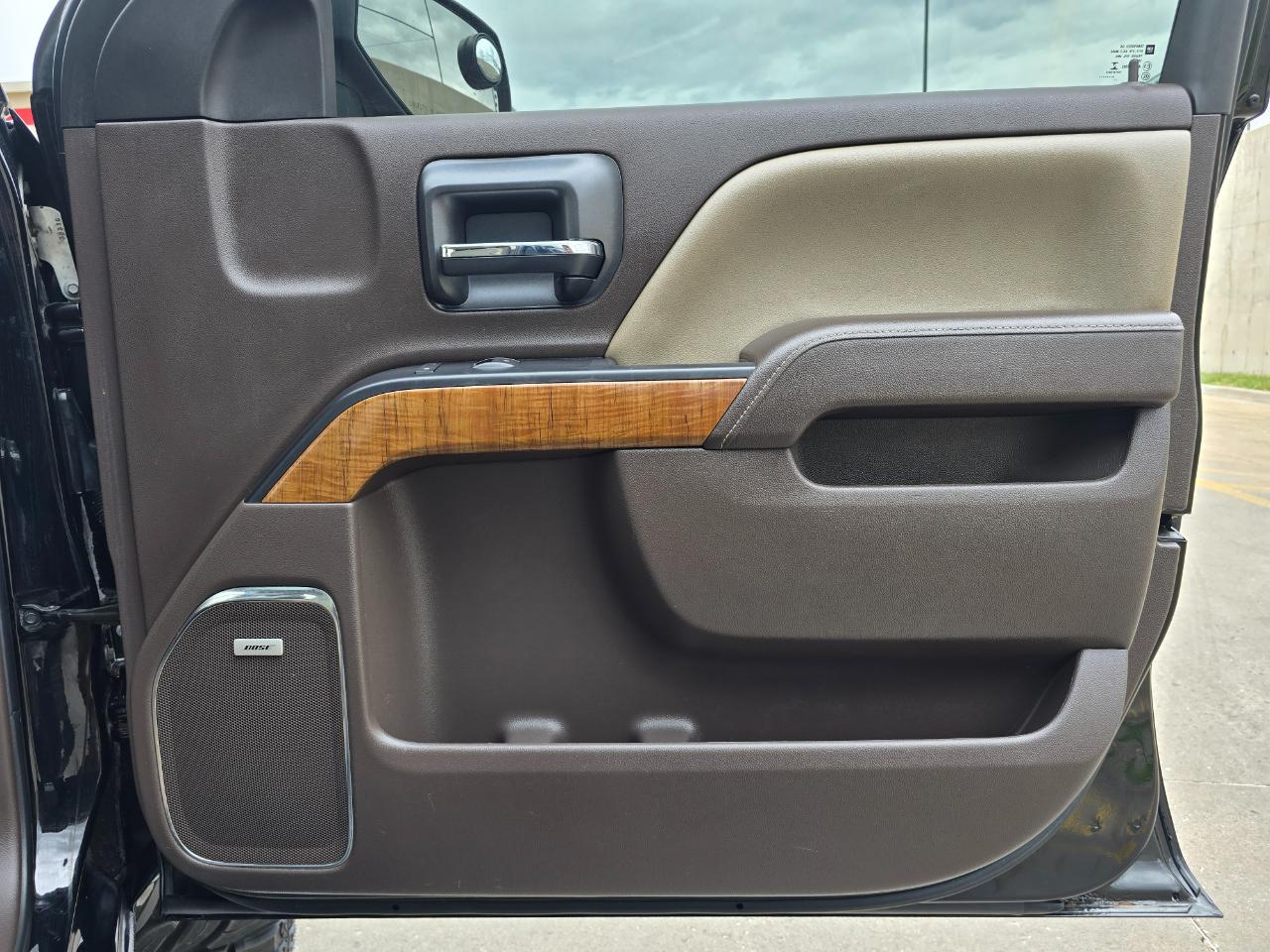 GMC Sierra 1500 4WD Crew Cab 143.5" SLT 2017