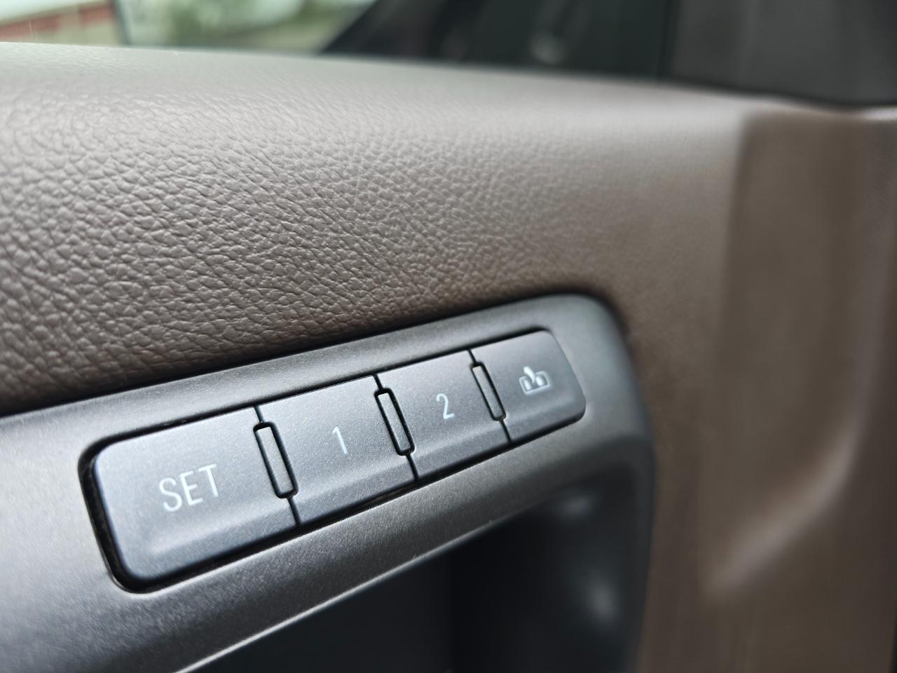 GMC Sierra 1500 4WD Crew Cab 143.5" SLT 2017