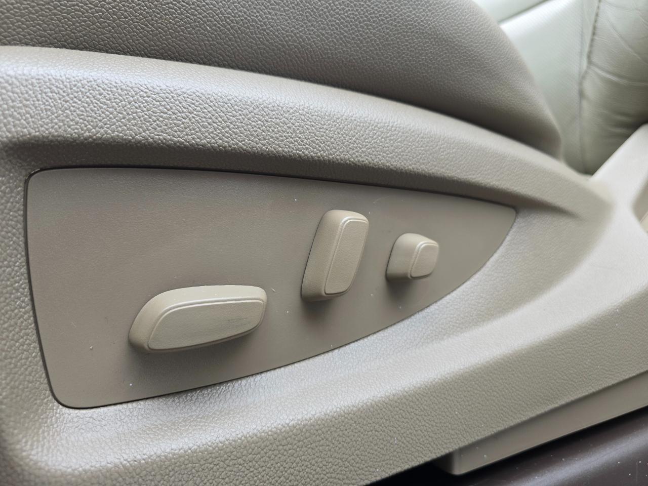 GMC Sierra 1500 4WD Crew Cab 143.5" SLT 2017