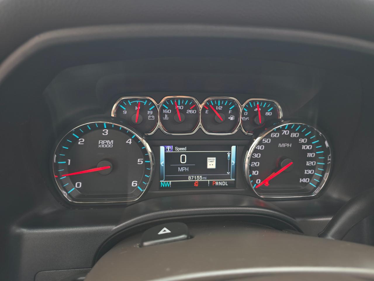 GMC Sierra 1500 4WD Crew Cab 143.5" SLT 2017