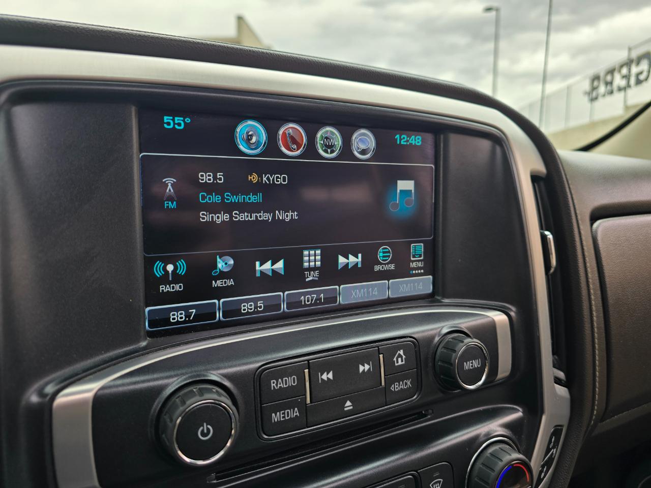 GMC Sierra 1500 4WD Crew Cab 143.5" SLT 2017