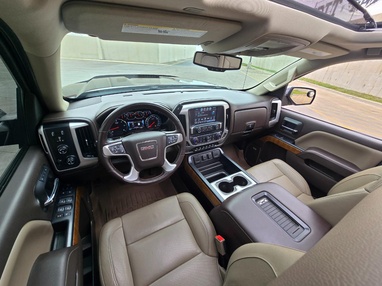 GMC Sierra 1500 4WD Crew Cab 143.5" SLT 2017