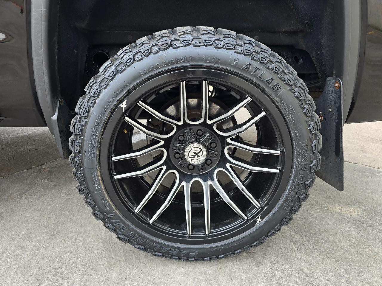 GMC Sierra 1500 4WD Crew Cab 143.5" SLT 2017