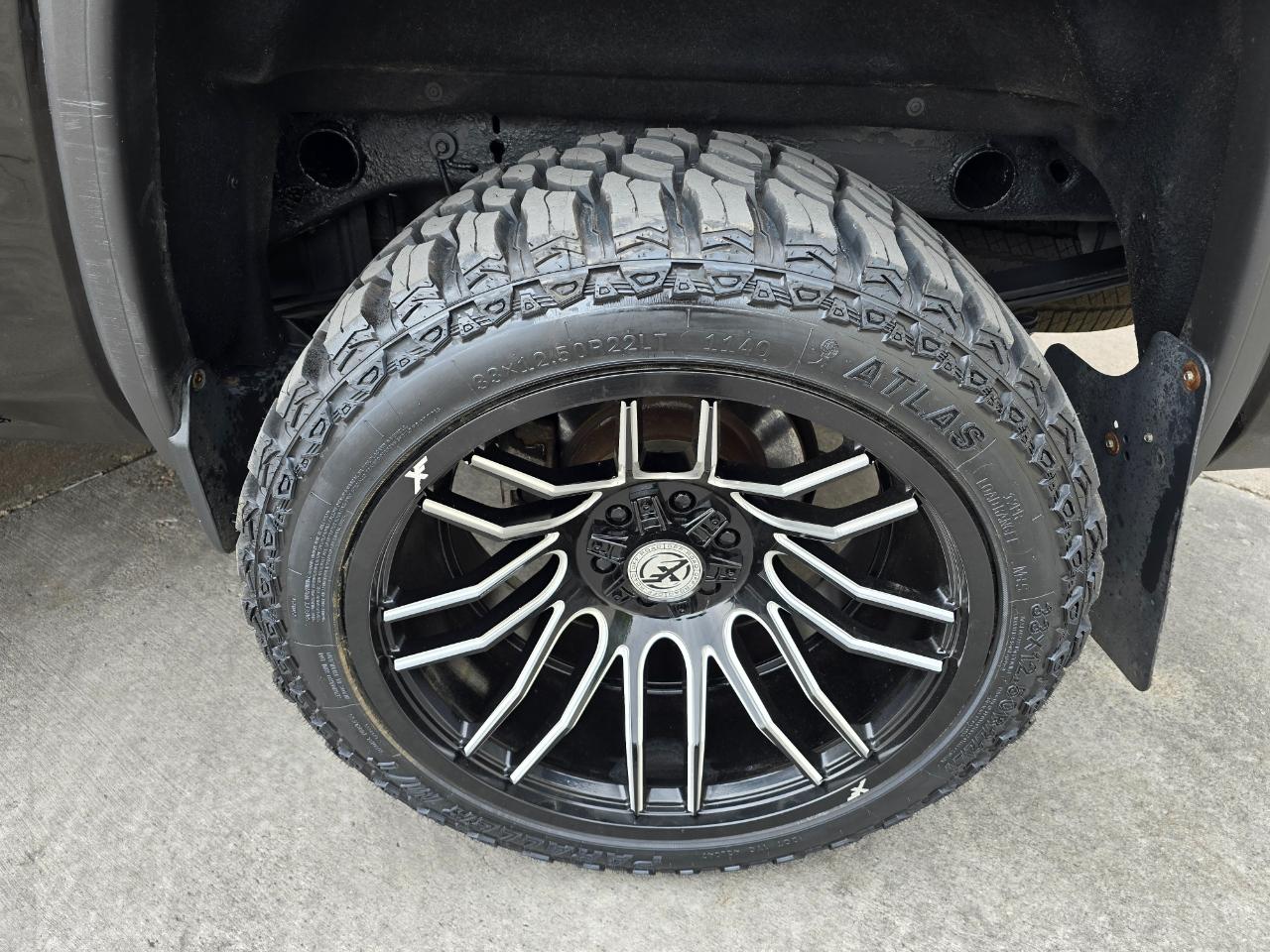 GMC Sierra 1500 4WD Crew Cab 143.5" SLT 2017