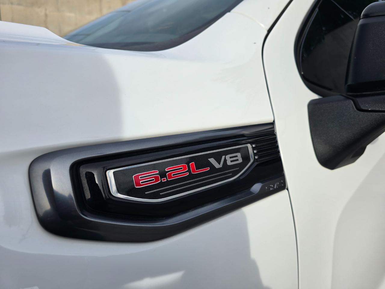 GMC Sierra 1500 4WD Crew Cab 157" AT4 2022