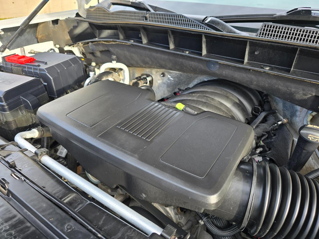 GMC Sierra 1500 4WD Crew Cab 157" AT4 2022