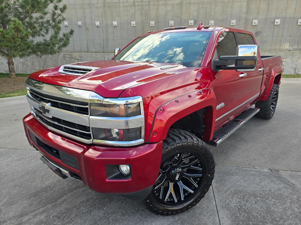 Chevrolet Silverado 3500HD 4WD Crew Cab 154" High Country 2019