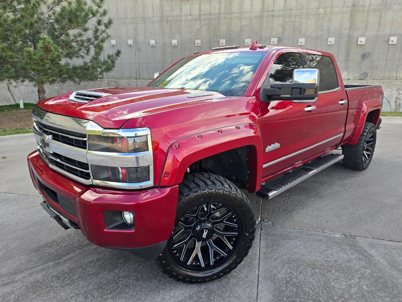 Chevrolet Silverado 3500HD 4WD Crew Cab 154" High Country 2019
