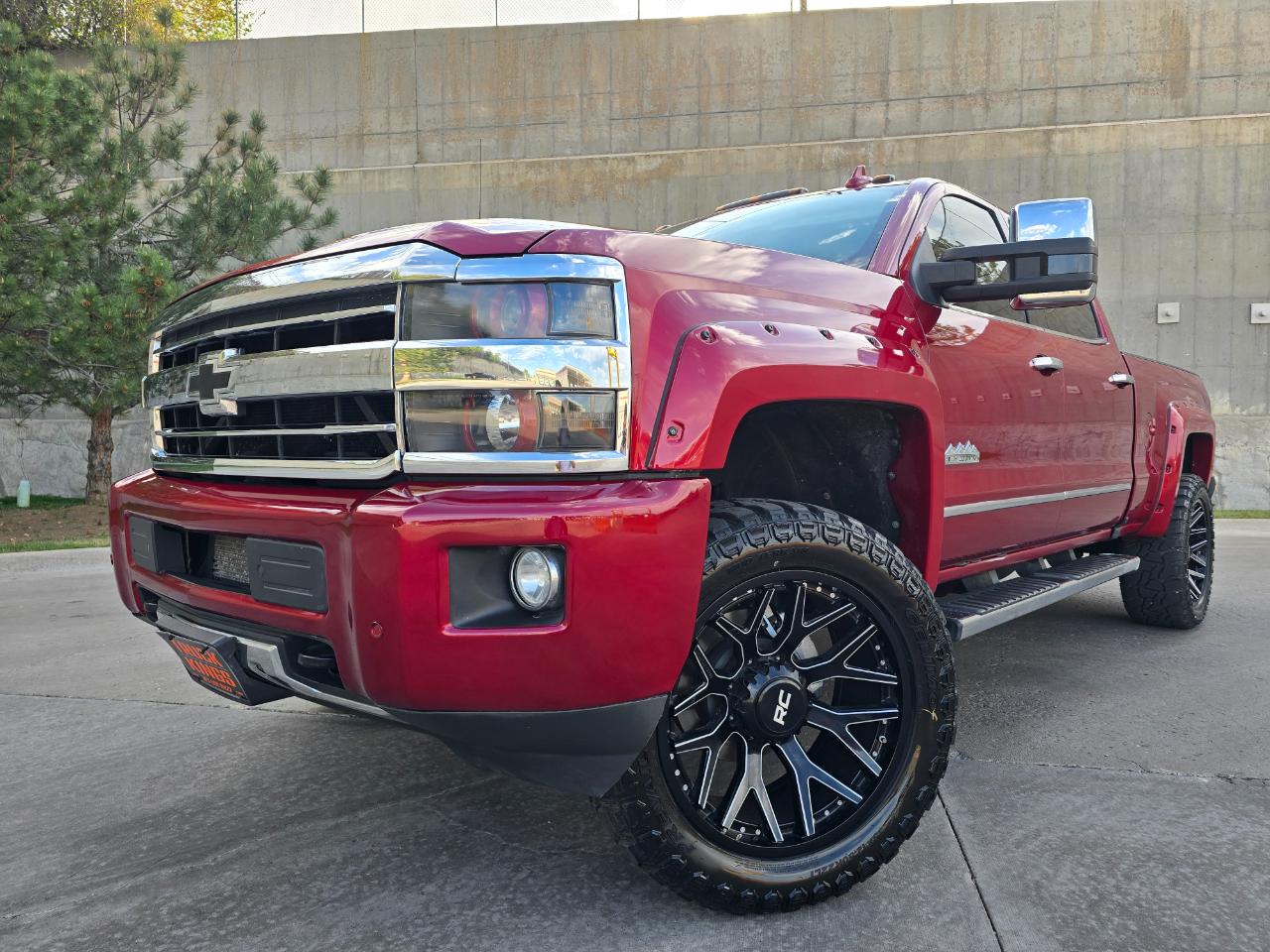 Chevrolet Silverado 3500HD 4WD Crew Cab 154" High Country 2019