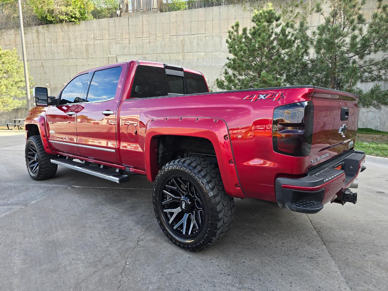 Chevrolet Silverado 3500HD 4WD Crew Cab 154" High Country 2019