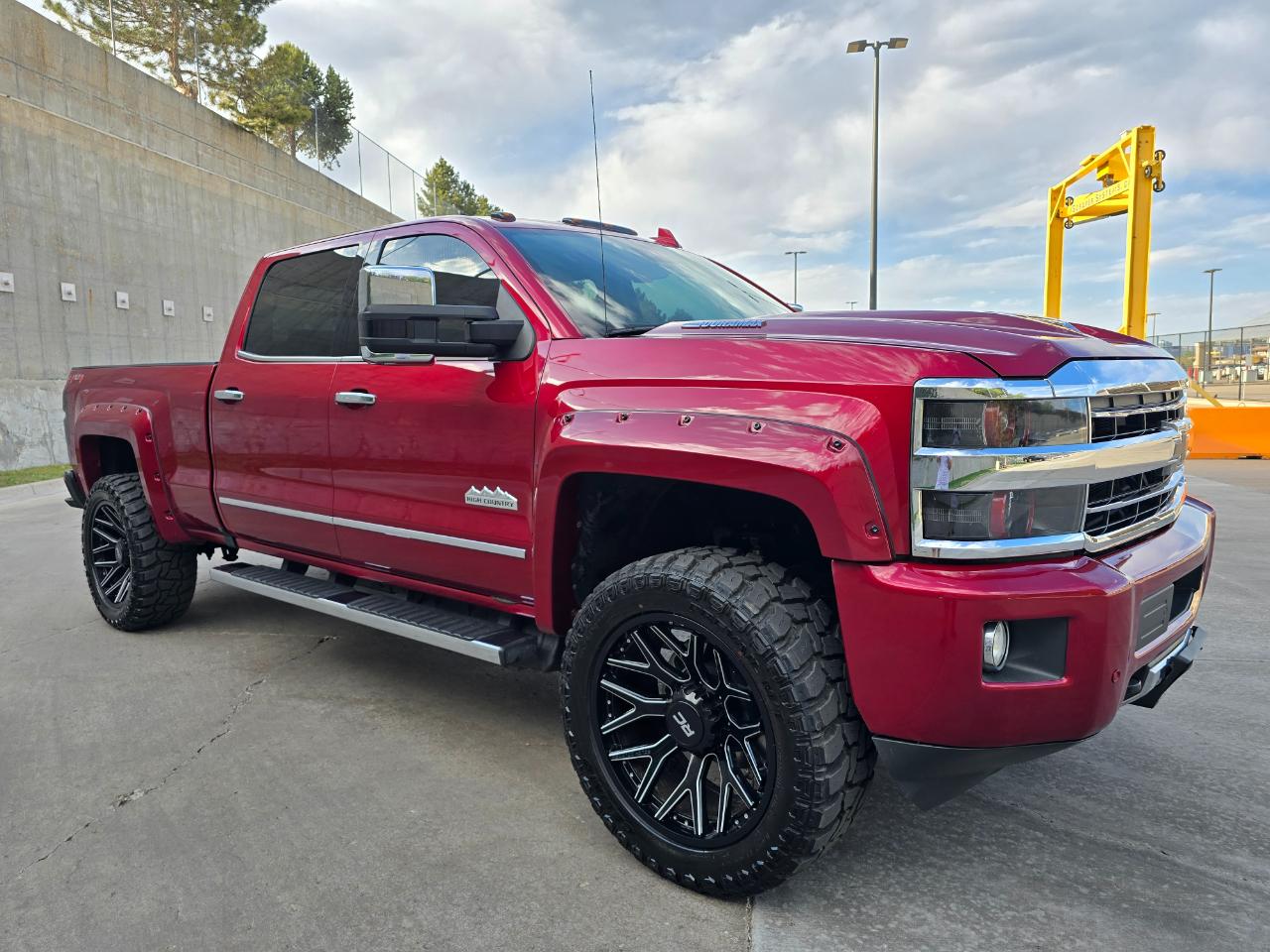 Chevrolet Silverado 3500HD 4WD Crew Cab 154" High Country 2019