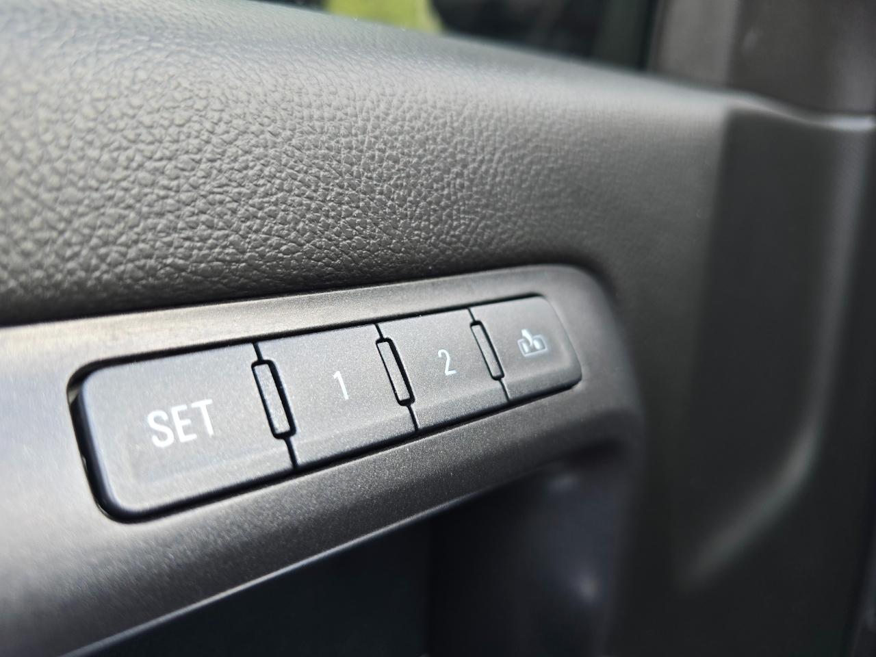 Chevrolet Silverado 3500HD 4WD Crew Cab 154" High Country 2019