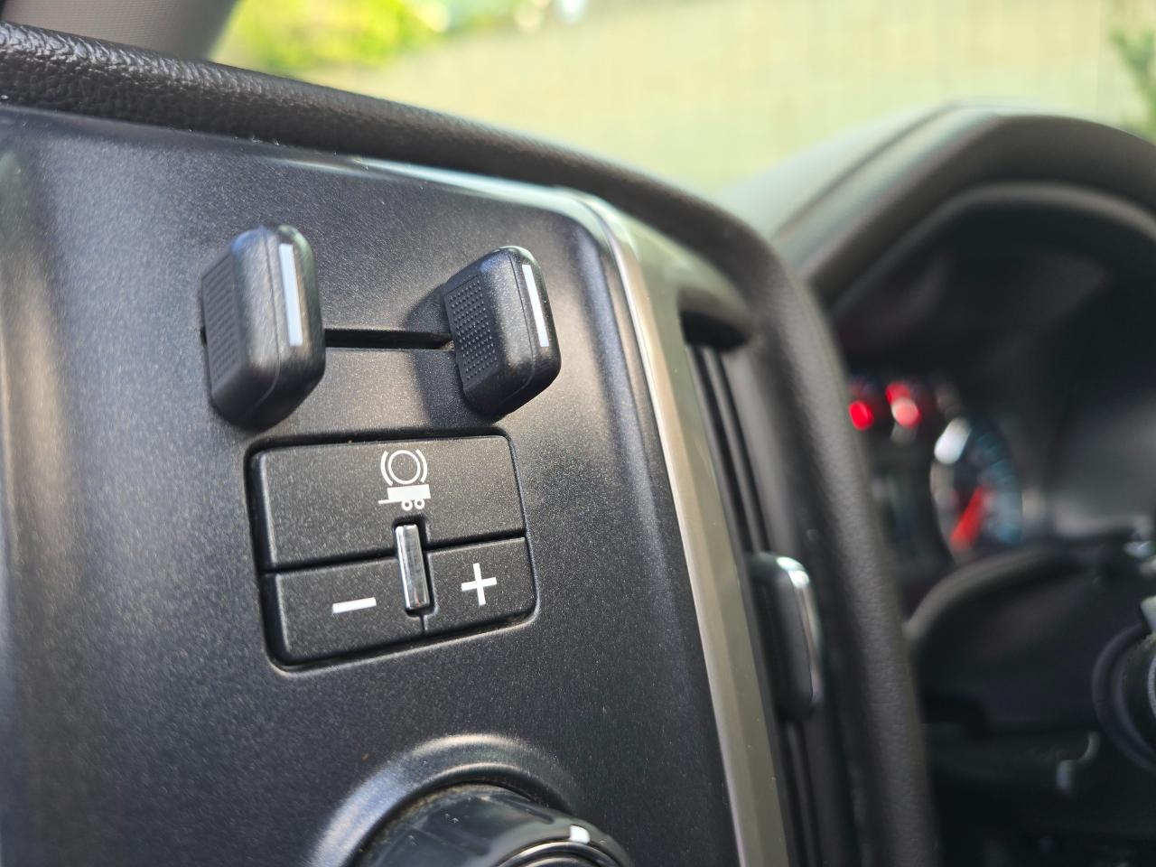 Chevrolet Silverado 3500HD 4WD Crew Cab 154" High Country 2019