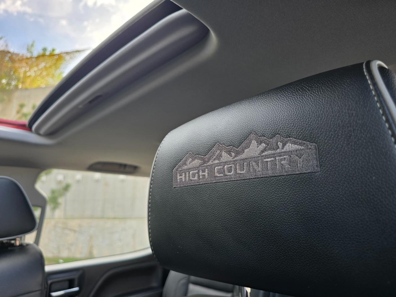 Chevrolet Silverado 3500HD 4WD Crew Cab 154" High Country 2019