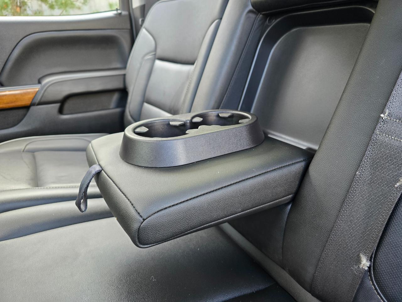 Chevrolet Silverado 3500HD 4WD Crew Cab 154" High Country 2019