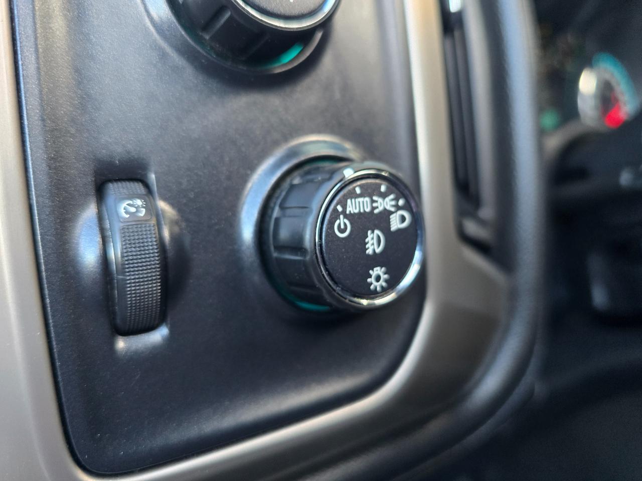 GMC Sierra 2500HD 4WD Crew Cab 153.7" Denali 2019