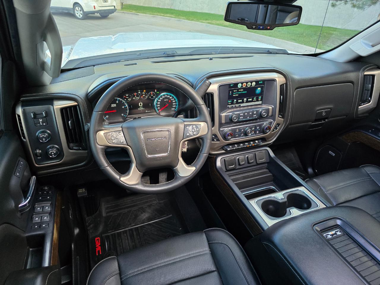 GMC Sierra 2500HD 4WD Crew Cab 153.7" Denali 2019