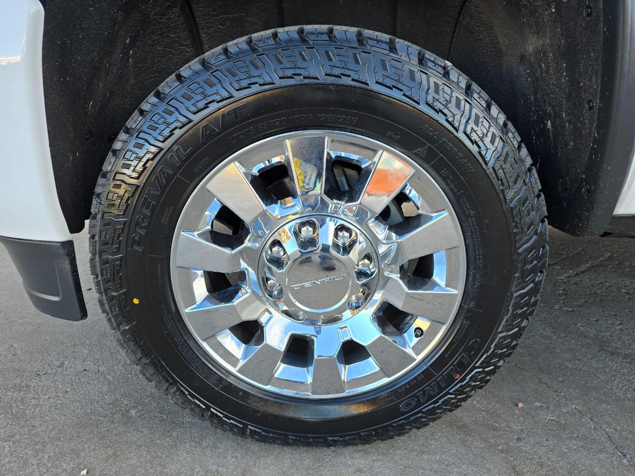 GMC Sierra 2500HD 4WD Crew Cab 153.7" Denali 2019