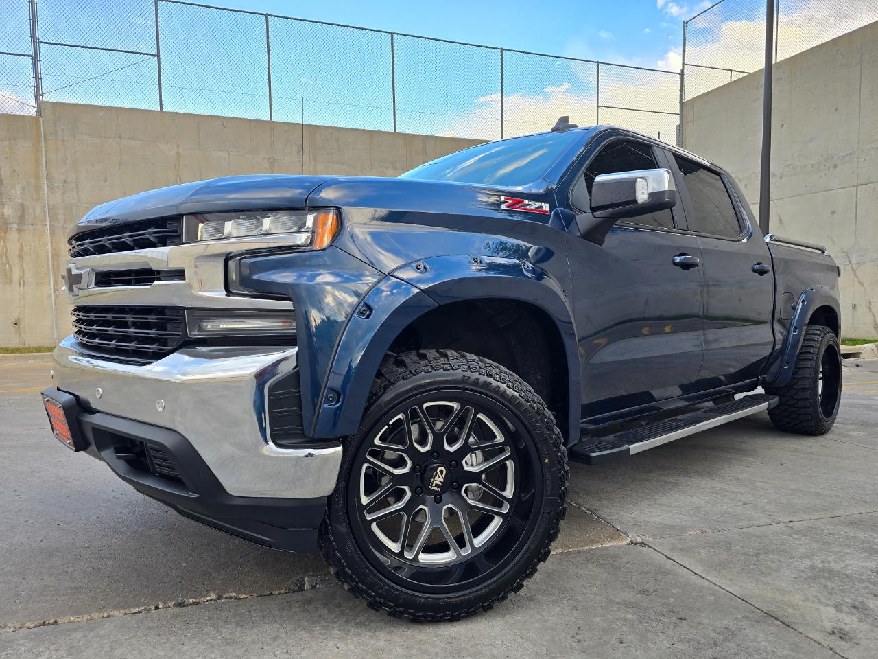 Chevrolet Silverado 1500 4WD Crew Cab 147" LT w/1LT 2021