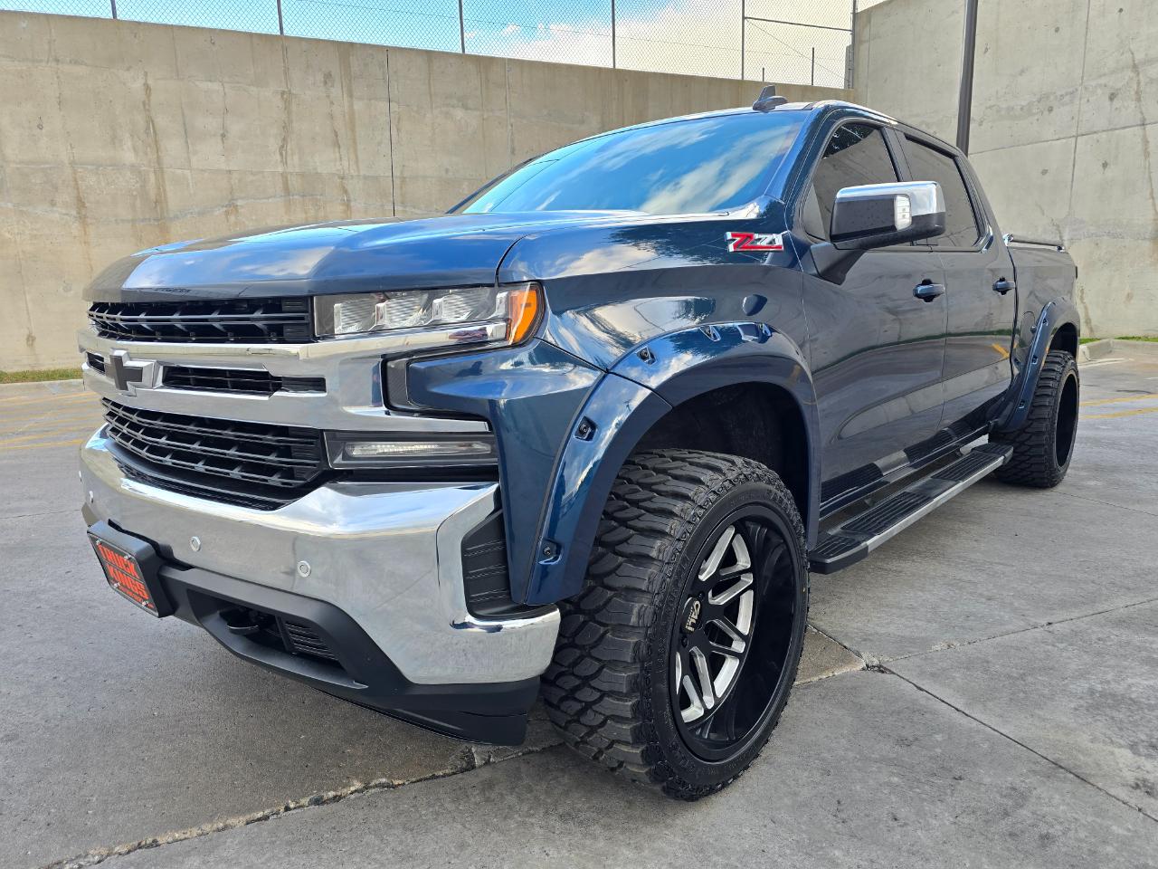 Chevrolet Silverado 1500 4WD Crew Cab 147" LT w/1LT 2021