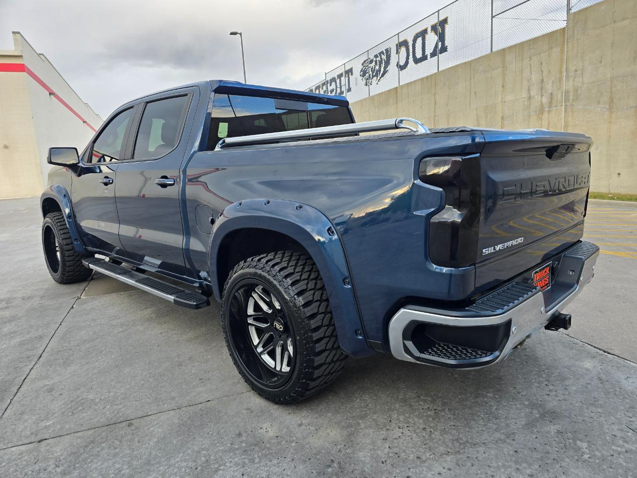 Chevrolet Silverado 1500 4WD Crew Cab 147" LT w/1LT 2021