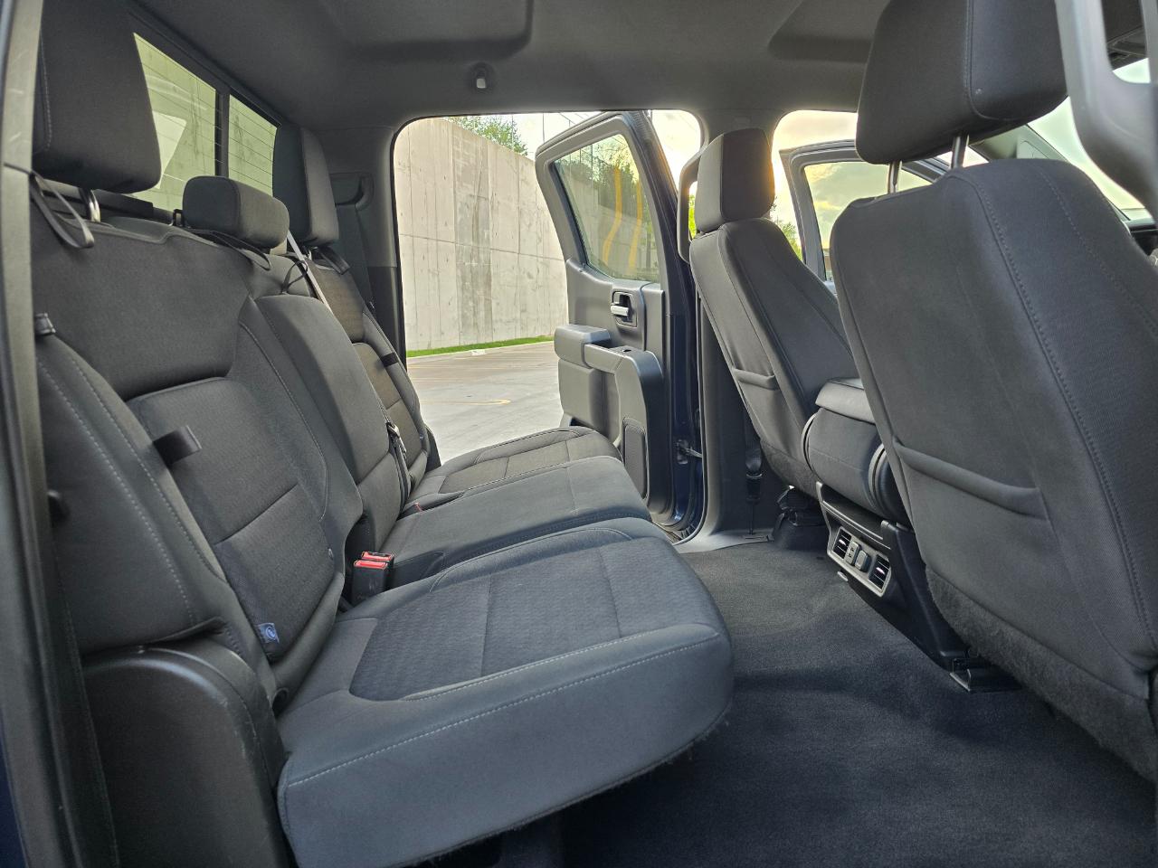 Chevrolet Silverado 1500 4WD Crew Cab 147" LT w/1LT 2021