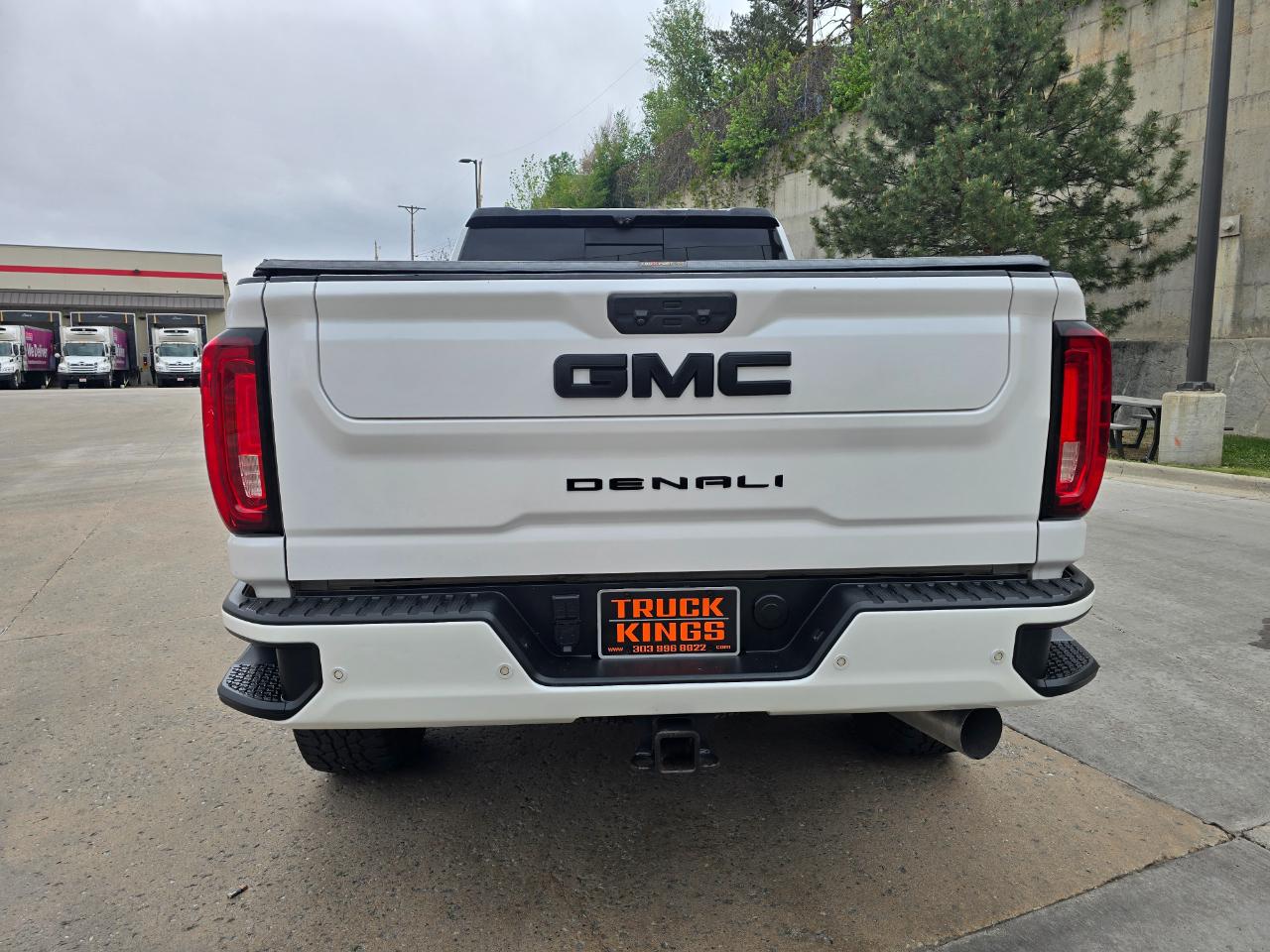 GMC Sierra 2500HD 4WD Crew Cab 159" Denali 2020