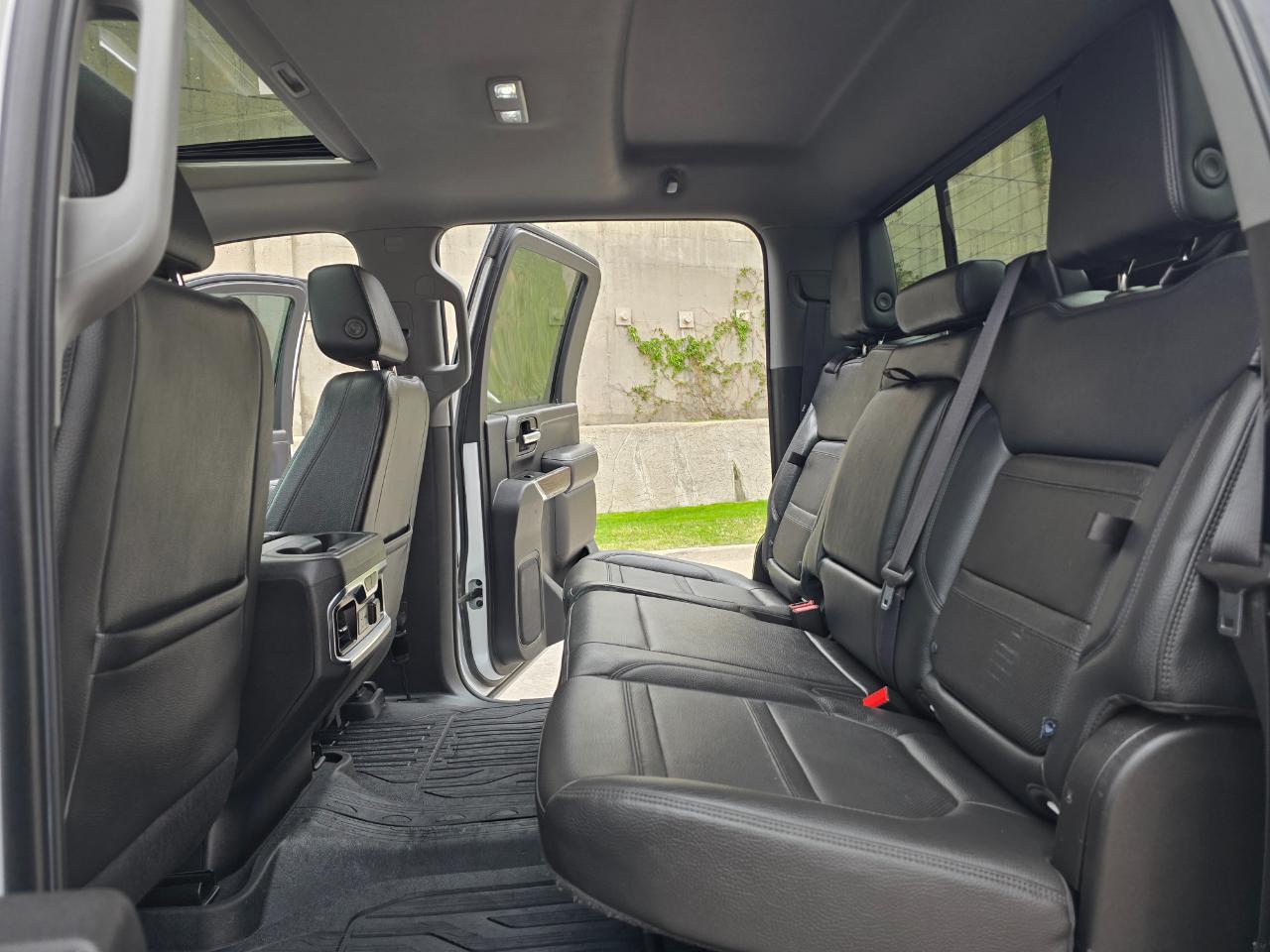 GMC Sierra 2500HD 4WD Crew Cab 159" Denali 2020