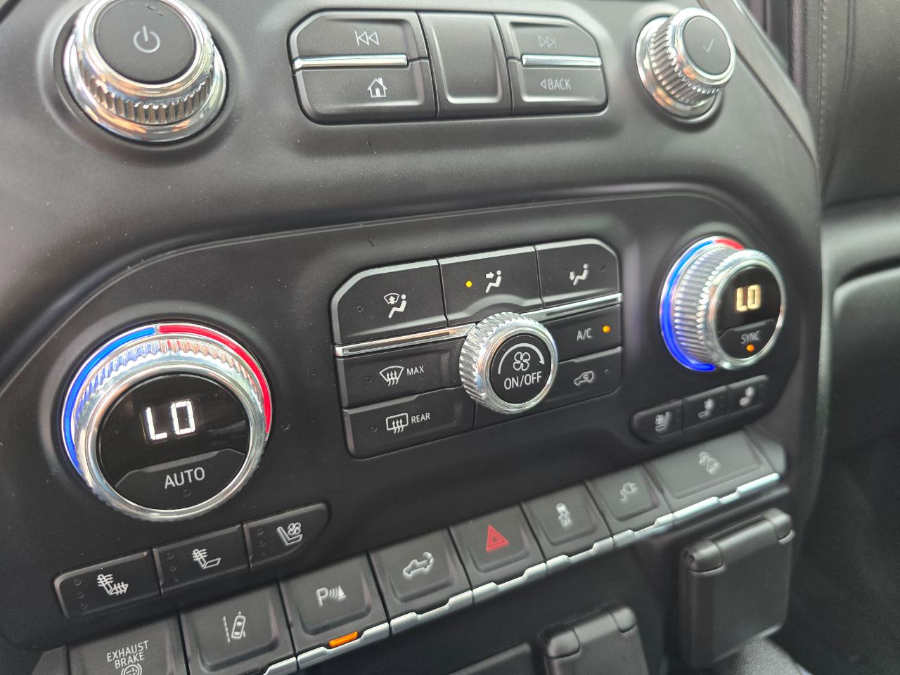 GMC Sierra 2500HD 4WD Crew Cab 159" Denali 2020
