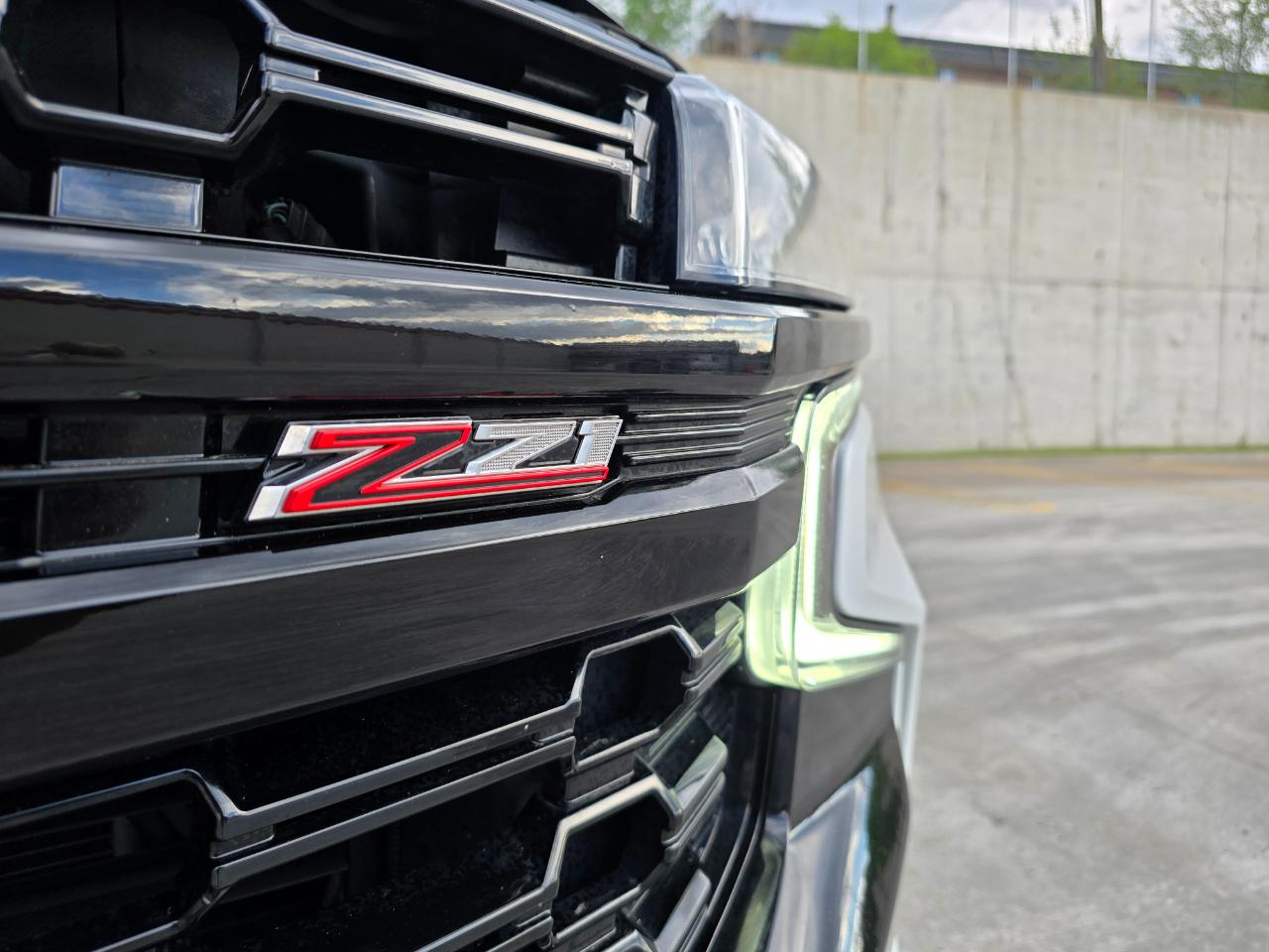 Chevrolet Tahoe 4WD 4dr Z71 2022