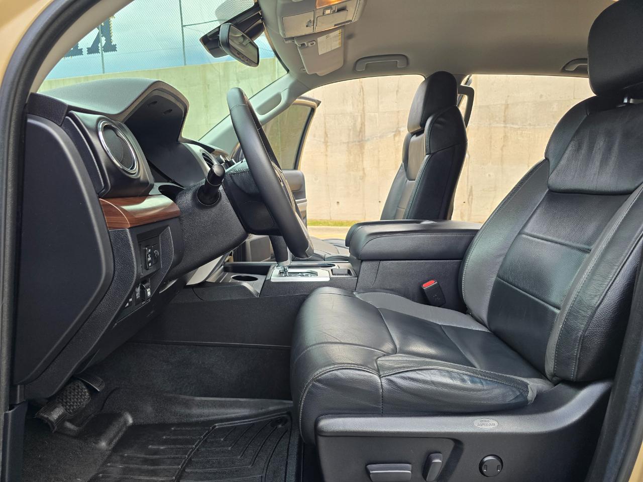 Toyota Tundra 4WD Limited CrewMax 5.5' Bed 5.7L (Natl) 2020